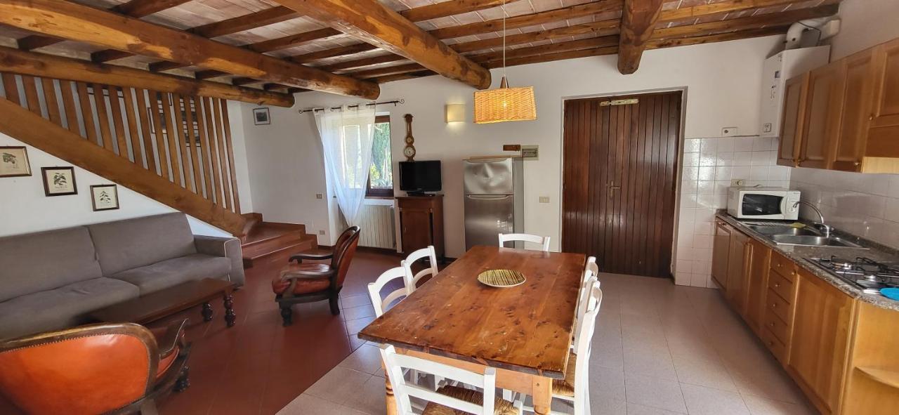 Tenuta Colombaio กาโซเล เดลซา ภายนอก รูปภาพ