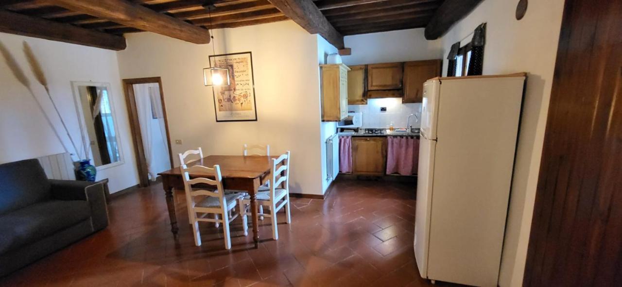 Tenuta Colombaio กาโซเล เดลซา ภายนอก รูปภาพ